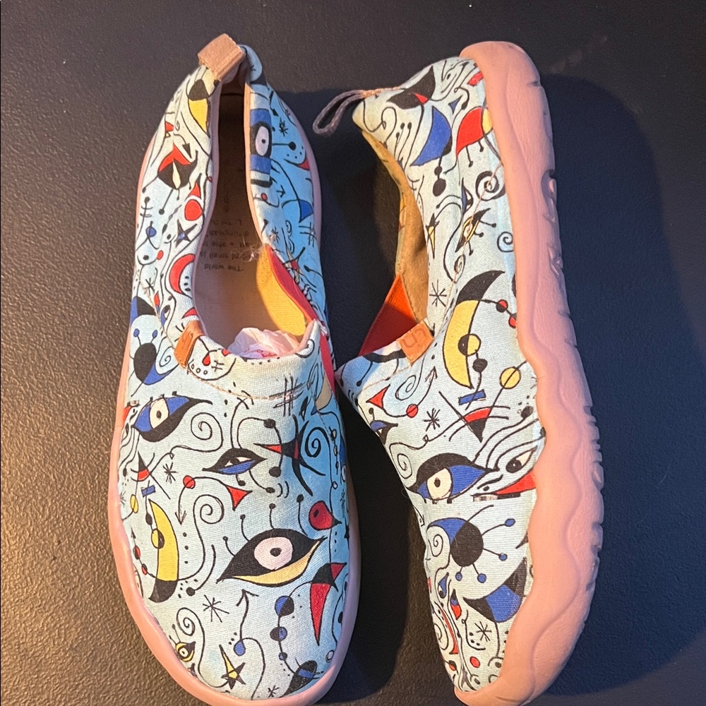 UIN Toledo Women's Blue Silence Art Painted Travel Slip on Canvas Shoes - Picture 4 of 11